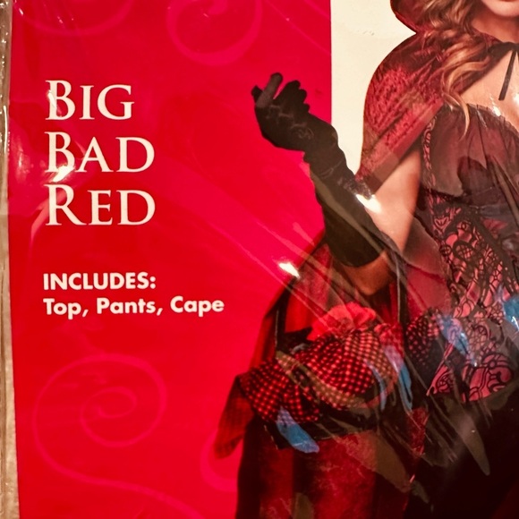 Halloween custome - Picture 2 of 6